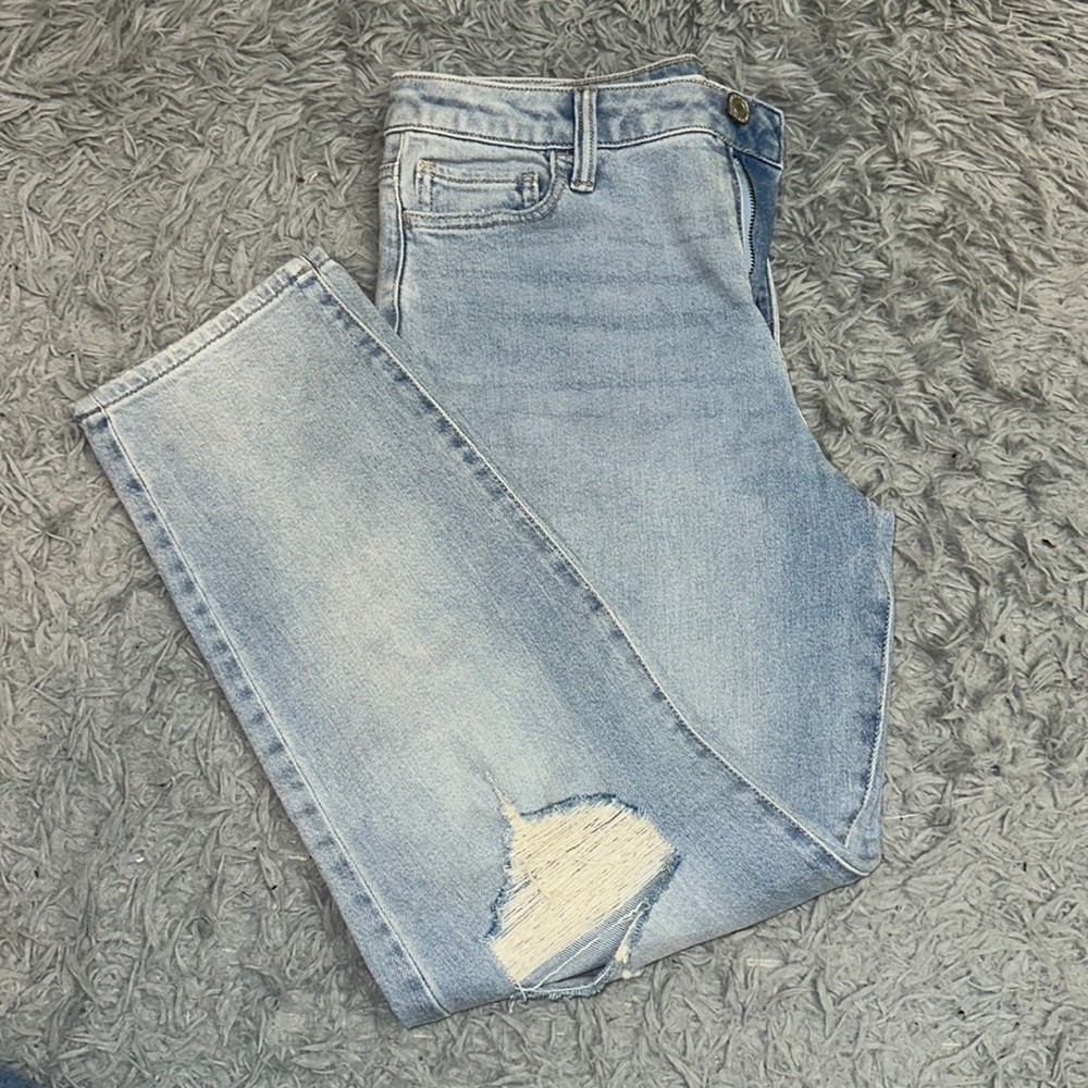 High rise MOM JEAN size: 5/27